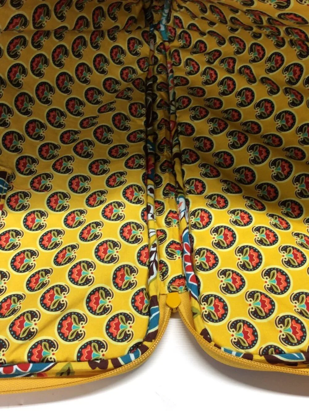 Vera Bradley Sun Valley Quilted Laptop Sleeve Yellow Floral Paisley Case 17x12